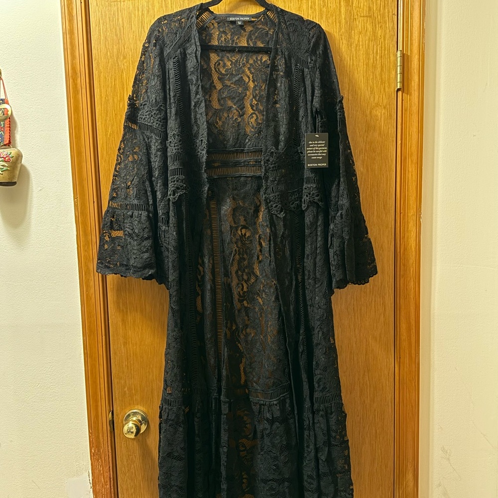 Boston Proper Black Lace Kimono Size Small